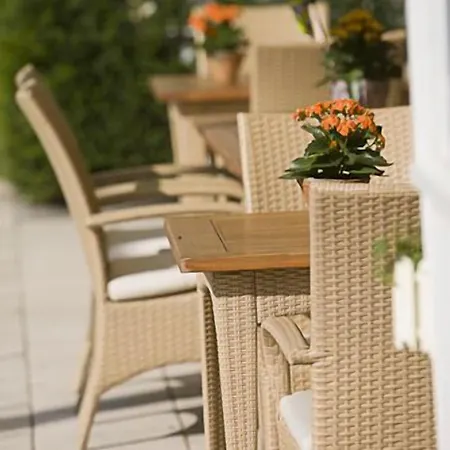 Parkfrieden Hotell 2*