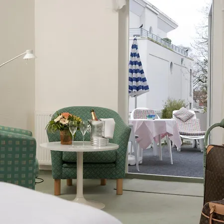 Hotel Parkfrieden 2*