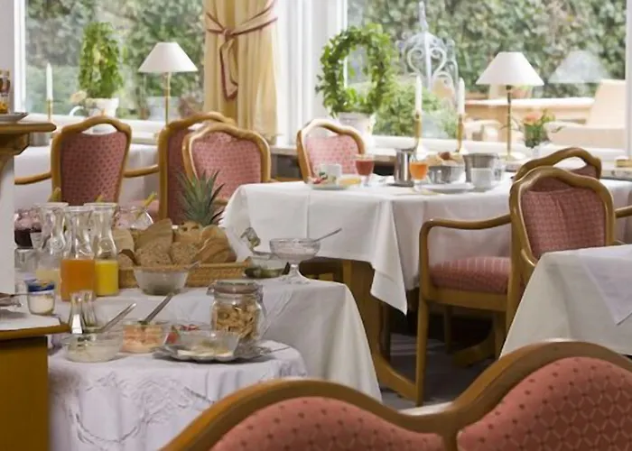 Parkfrieden Hotell 2*